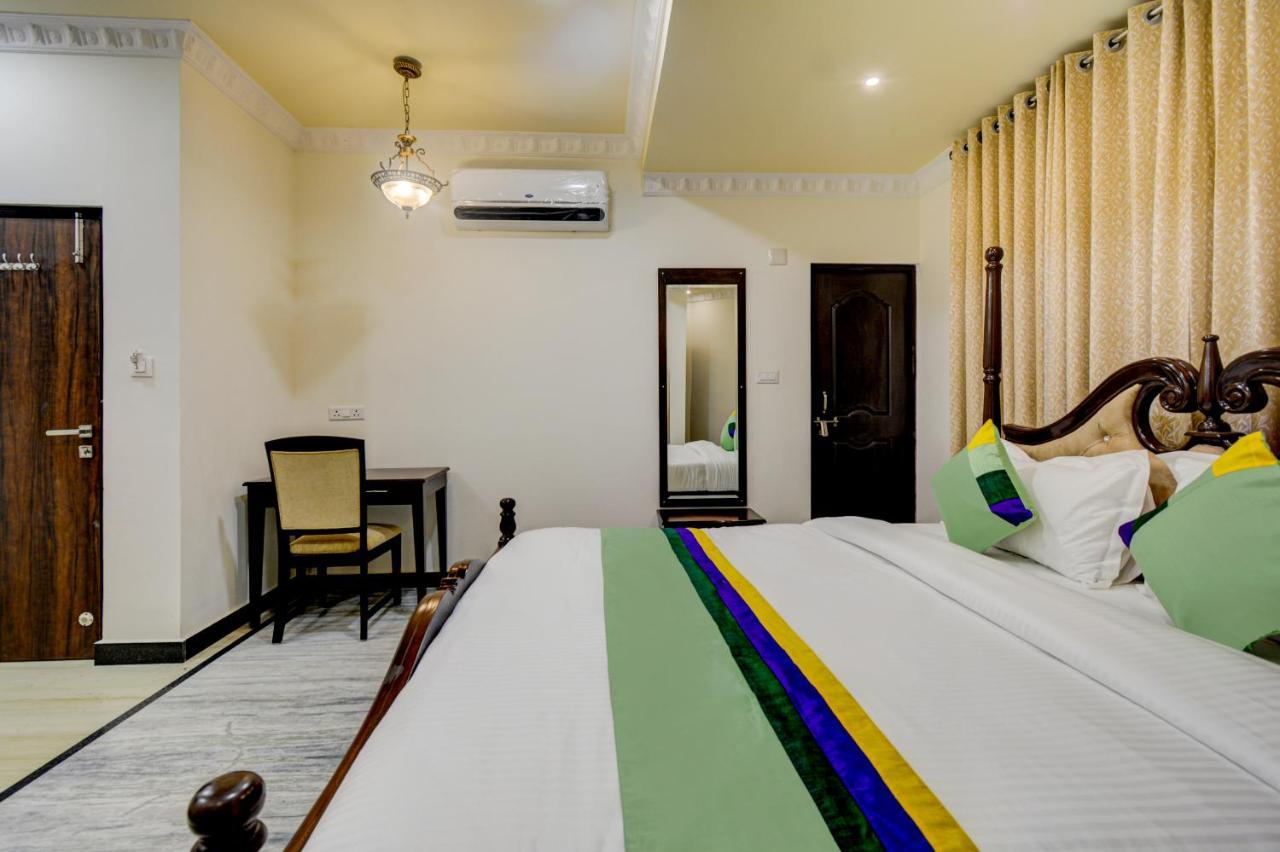 Treebo Jheel Mahal Hotel Udaipur Kültér fotó